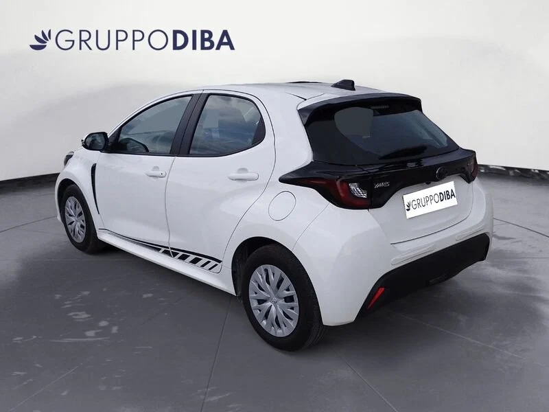 Toyota Yaris Yaris 1.5h Active- Gruppo Diba