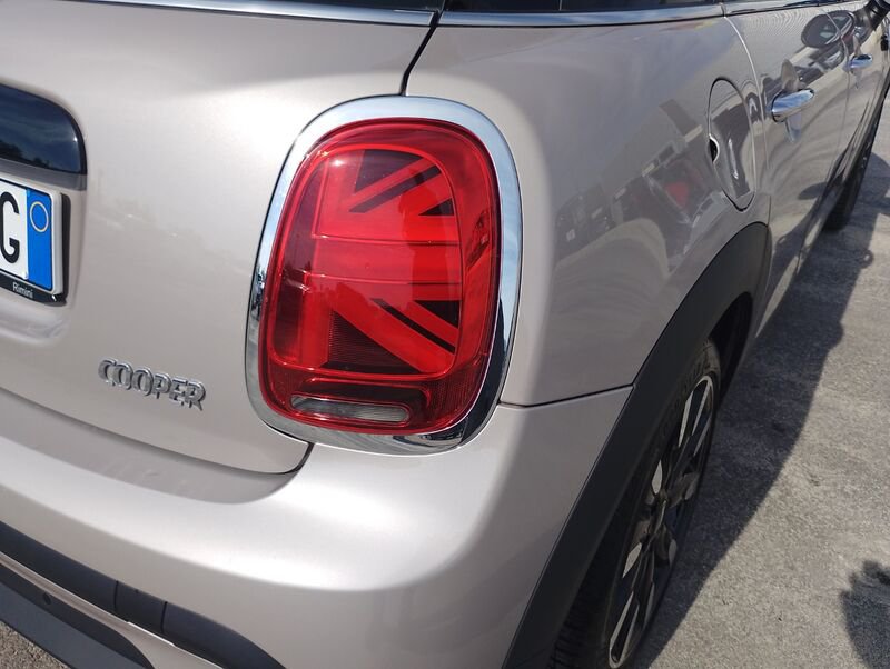 MINI 5 Porte Mini 5p 1.5 Cooper Camden auto- Gruppo Diba