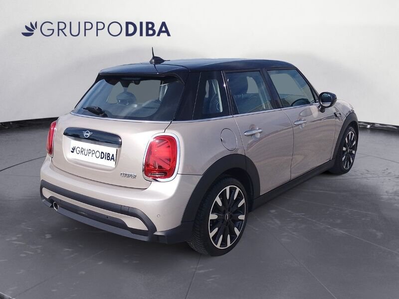 MINI 5 Porte Mini 5p 1.5 Cooper Camden auto- Gruppo Diba