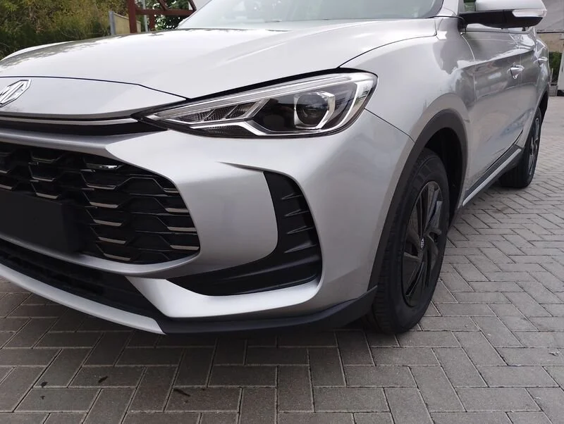 MG ZS 1.5L MT STD MY25.5 Cosmic Silver- Gruppo Diba