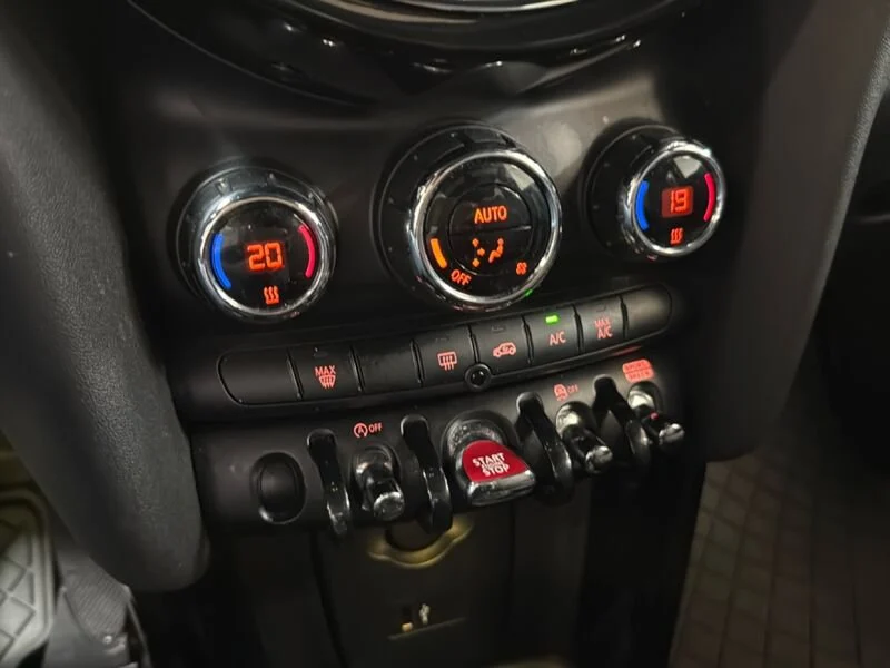 MINI 3 Porte Mini 3p 1.5 Cooper Camden auto- Gruppo Diba