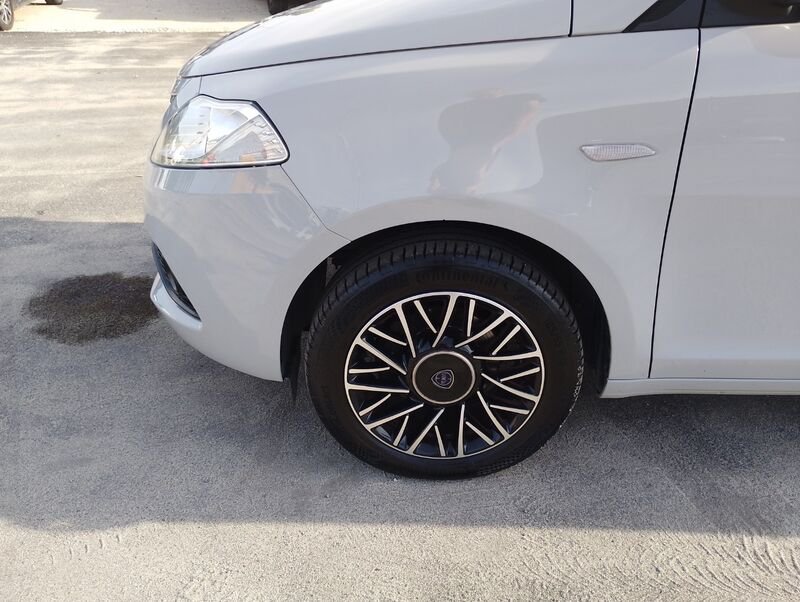 Lancia Ypsilon Ypsilon 1.2 Gold ecochic Gpl 69cv my19- Gruppo Diba