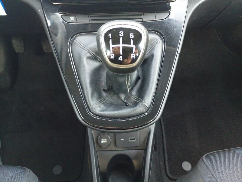 Lancia Ypsilon Ypsilon 1.2 Gold ecochic Gpl 69cv my19- Gruppo Diba
