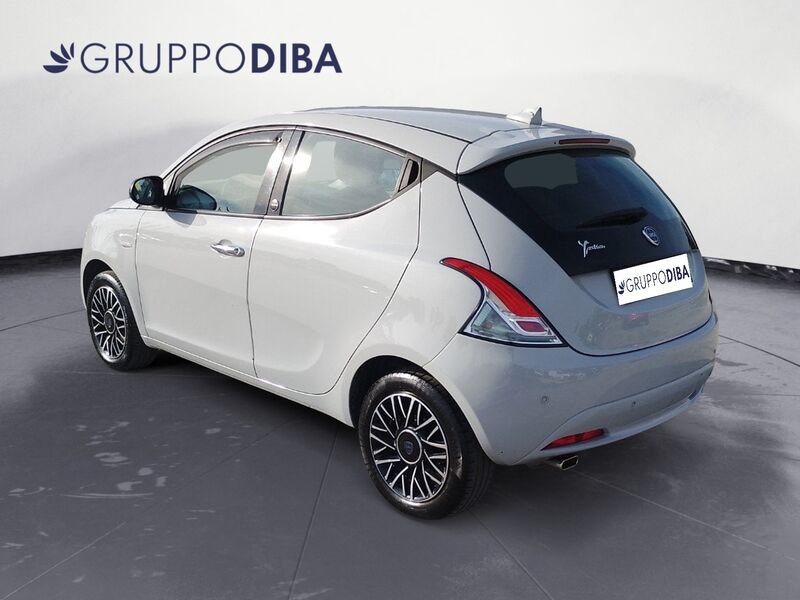 Lancia Ypsilon Ypsilon 1.2 Gold ecochic Gpl 69cv my19- Gruppo Diba