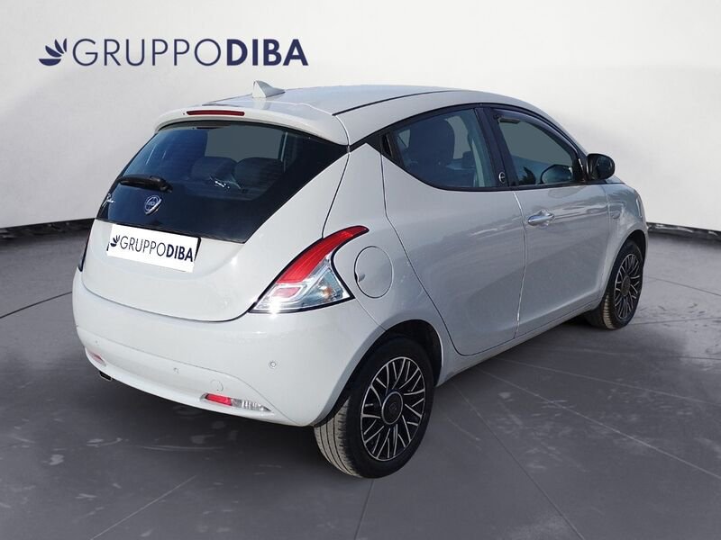 Lancia Ypsilon Ypsilon 1.2 Gold ecochic Gpl 69cv my19- Gruppo Diba