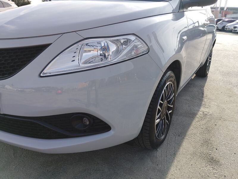 Lancia Ypsilon Ypsilon 1.2 Gold ecochic Gpl 69cv my19- Gruppo Diba