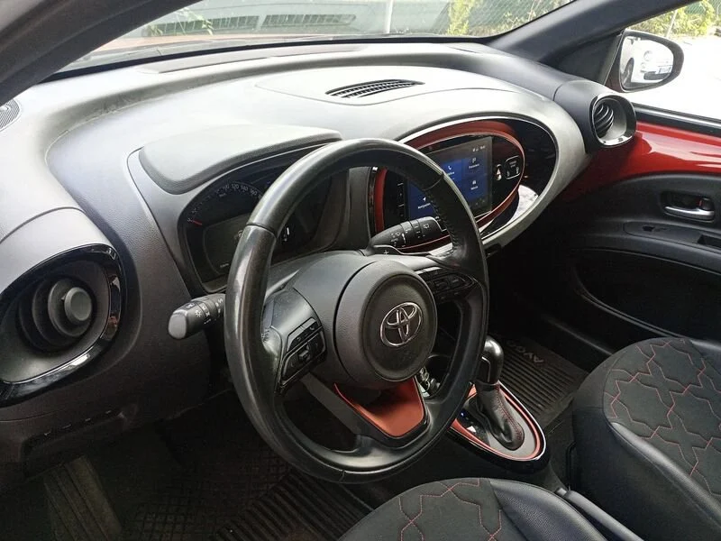 Toyota Aygo X Aygo X 1.0 Lounge 72cv s-cvt- Gruppo Diba