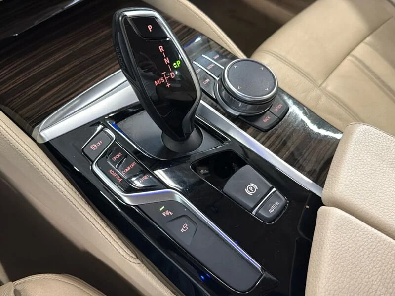 BMW Serie 5 Berlina 540i xdrive Luxury auto- Gruppo Diba