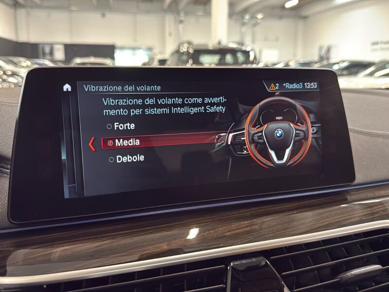 BMW Serie 5 Berlina 540i xdrive Luxury auto- Gruppo Diba