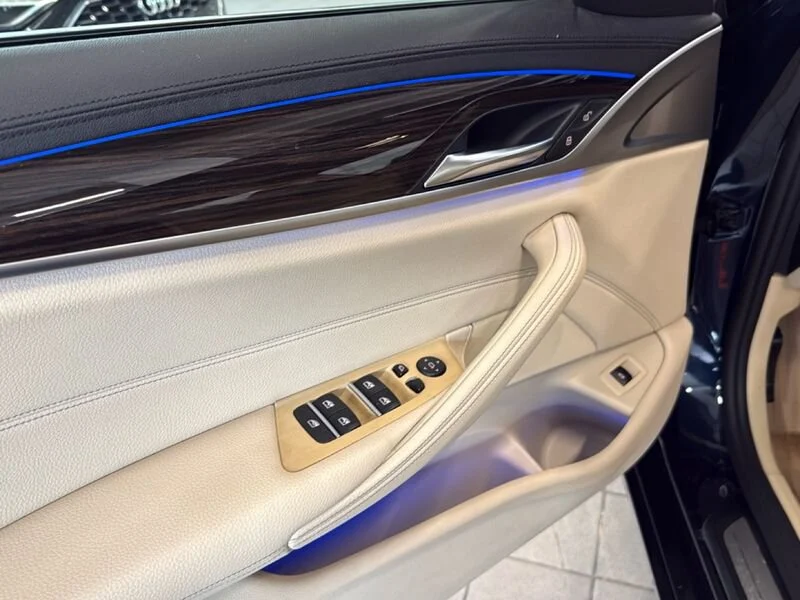 BMW Serie 5 Berlina 540i xdrive Luxury auto- Gruppo Diba