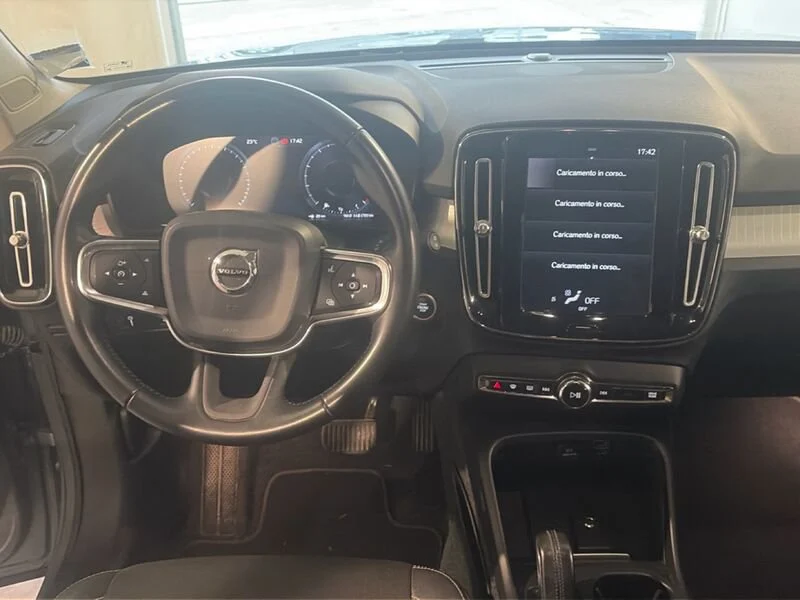 Volvo XC40 XC40 2.0 t5 Momentum awd geartronic- Gruppo Diba