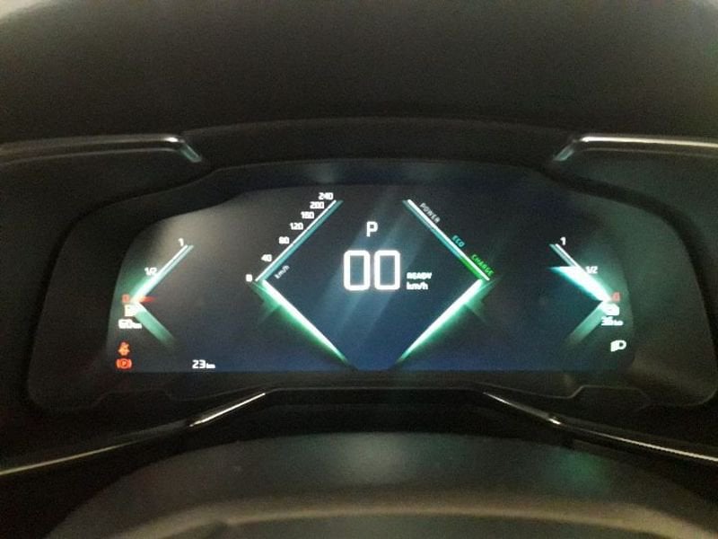 DS DS 7 Crossback e-tense DS 7 CROSSBACK Business - E-TENSE- Gruppo Diba