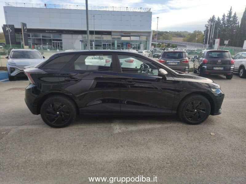 MG 4 MG4 51kwh STD BLACK PEARL Interior BLACK- Gruppo Diba