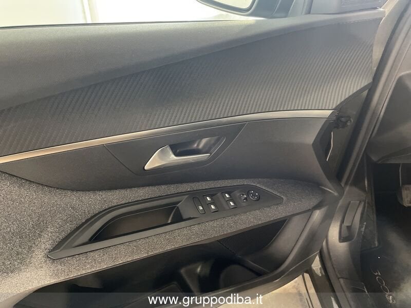 Peugeot 3008 3008 1.5 bluehdi Active s&s 130cv- Gruppo Diba