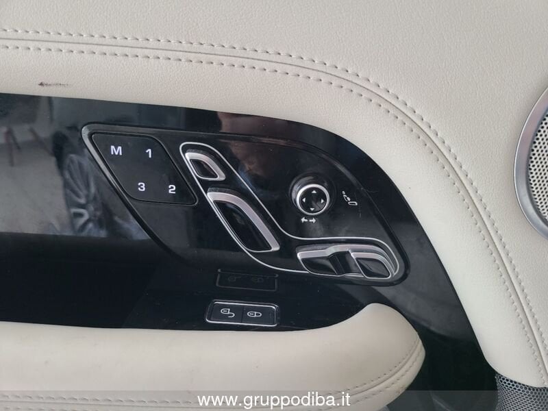 Land Rover Range Rover Range Rover 3.0 sdV6 Vogue auto my19- Gruppo Diba