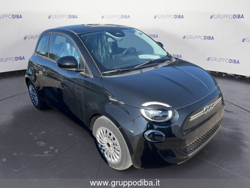 Fiat 500 Elettrica La Nuova 500 Serie1 La Nuova 500 - Action Berlina- Gruppo Diba
