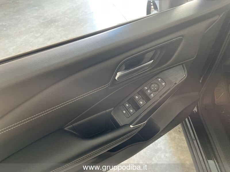 Nissan Qashqai QASHQAI N-CONNECTA MHYB 140CV - RT- Gruppo Diba