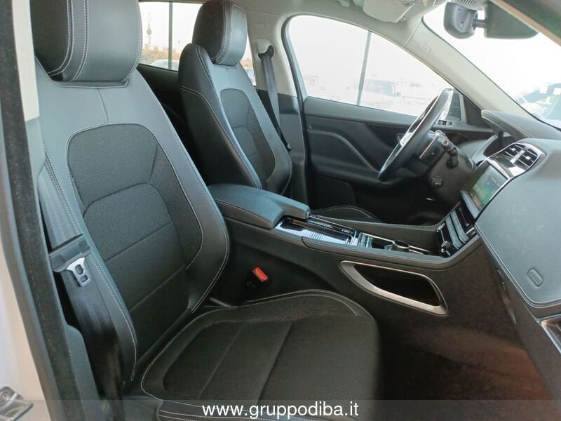 Jaguar F-Pace F-Pace 2.0d i4 R-Sport awd 180cv auto my20- Gruppo Diba