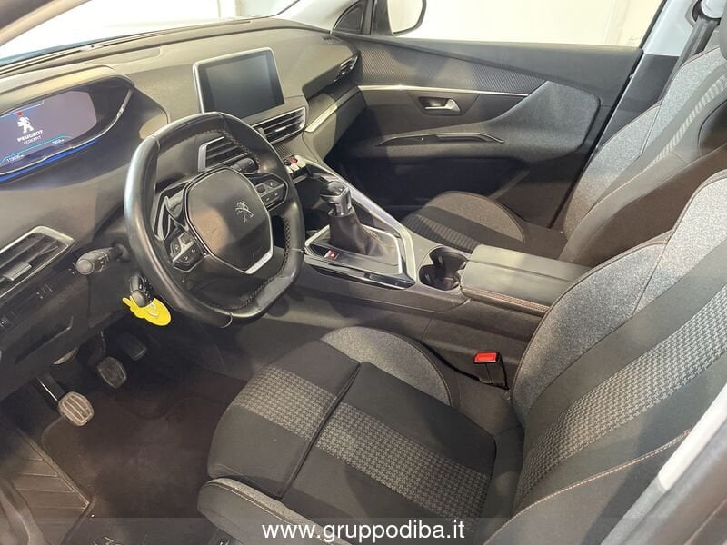 Peugeot 3008 3008 1.2 puretech t Active s&s 130cv- Gruppo Diba