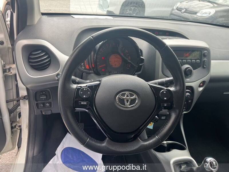 Toyota Aygo Aygo 5p 1.0 x-cool 72cv- Gruppo Diba
