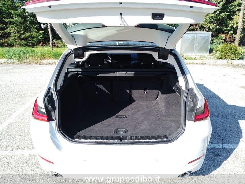 BMW Serie 3 Touring 318d Touring mhev 48V auto- Gruppo Diba