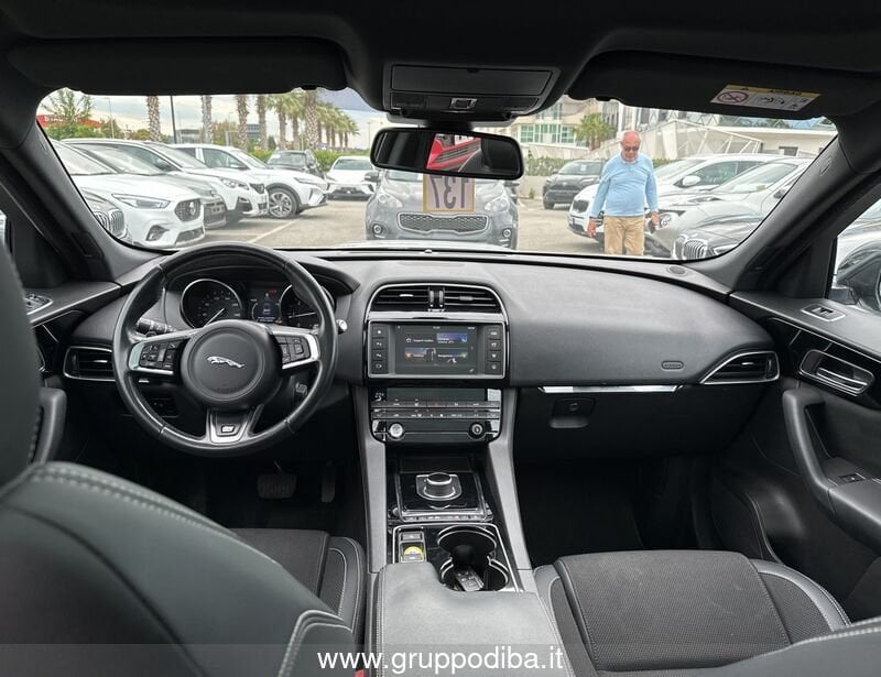 Jaguar F-Pace F-Pace 2.0d R-Sport awd 180cv auto- Gruppo Diba