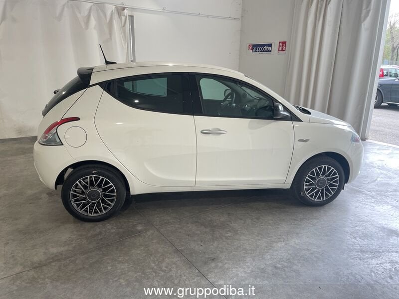 Lancia Ypsilon Ypsilon My23 1.0 Firefly 70 CvStartstop- Gruppo Diba