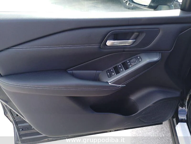 Nissan Qashqai QASHQAI N-CONNECTA MHYB 140CV MT 2W- Gruppo Diba