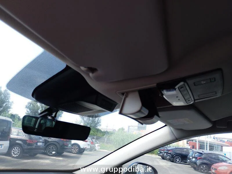 Nissan Qashqai QASHQAI N-CONNECTA MHYB 140CV MT 2W- Gruppo Diba
