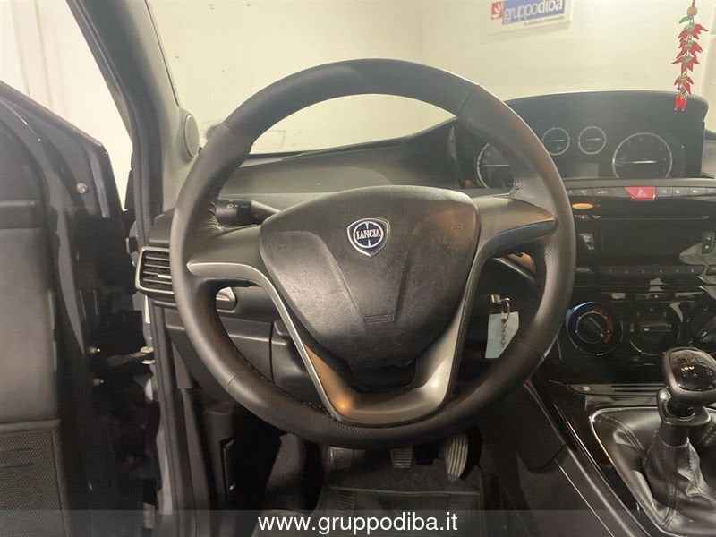 Lancia Ypsilon Ypsilon 0.9 t.air Gold ecochic metano 80cv- Gruppo Diba
