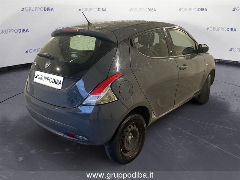 Lancia Ypsilon Ypsilon 0.9 t.air Gold ecochic metano 80cv- Gruppo Diba
