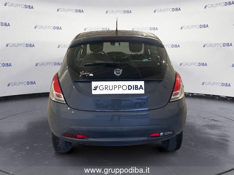 Lancia Ypsilon Ypsilon 0.9 t.air Gold ecochic metano 80cv- Gruppo Diba