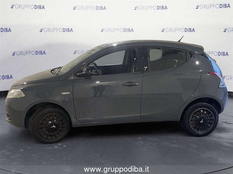 Lancia Ypsilon Ypsilon 0.9 t.air Gold ecochic metano 80cv- Gruppo Diba