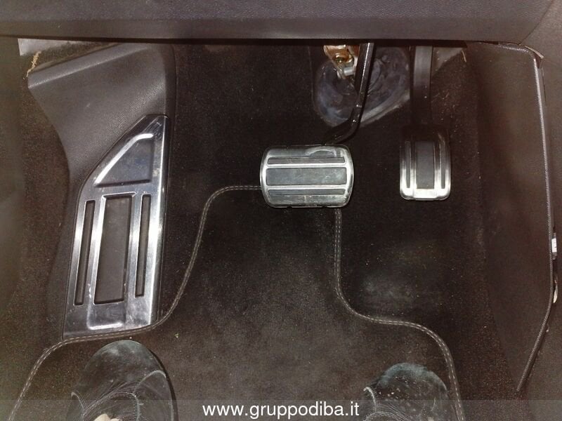 Peugeot 3008 3008 1.6 bluehdi GT Line s&s 120cv eat6- Gruppo Diba