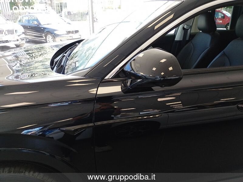MG HS Nuova HS 1.5T DCT LUX Black Dark- Gruppo Diba
