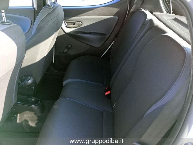 Lancia Ypsilon Ypsilon 0.9 t.air Silver ecochic metano 80cv- Gruppo Diba