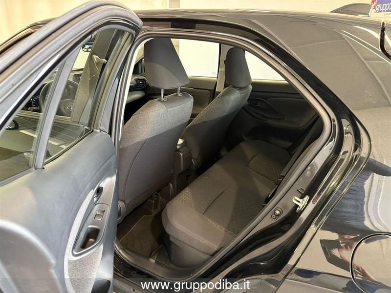 Toyota Yaris Cross Yaris Cross 1.5h Business fwd 116cv e-cvt- Gruppo Diba