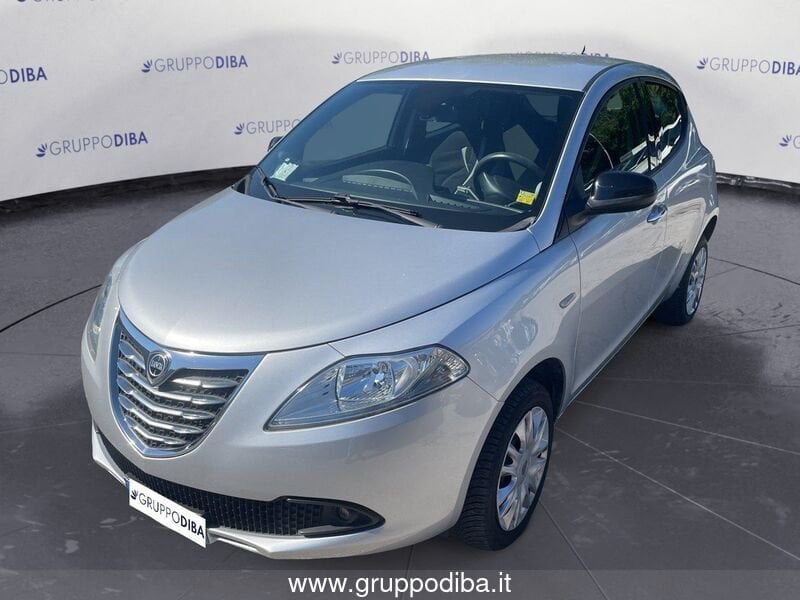 Lancia Ypsilon Ypsilon 0.9 t.air Gold ecochic metano 80cv- Gruppo Diba