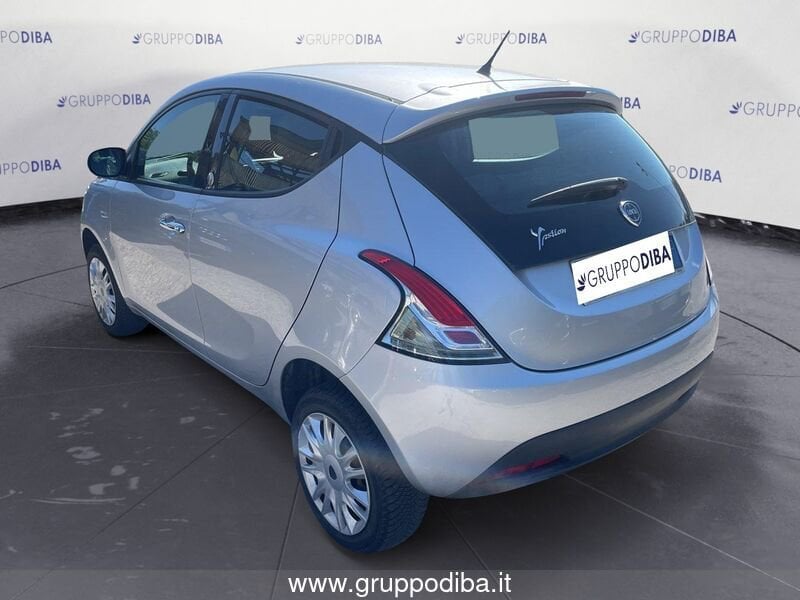Lancia Ypsilon Ypsilon 0.9 t.air Gold ecochic metano 80cv- Gruppo Diba