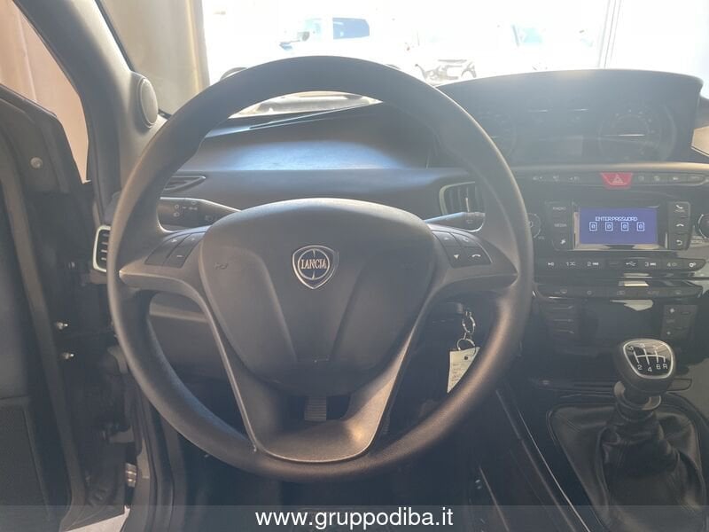 Lancia Ypsilon Ypsilon 1.0 firefly hybrid Gold s&s 70cv 5p.ti- Gruppo Diba