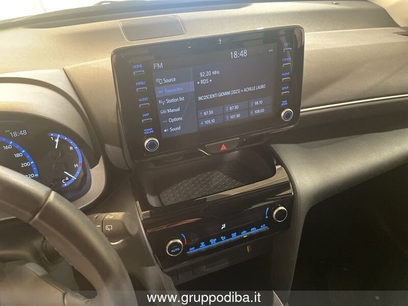 Toyota Yaris Cross Yaris Cross 1.5h Business fwd 116cv e-cvt- Gruppo Diba
