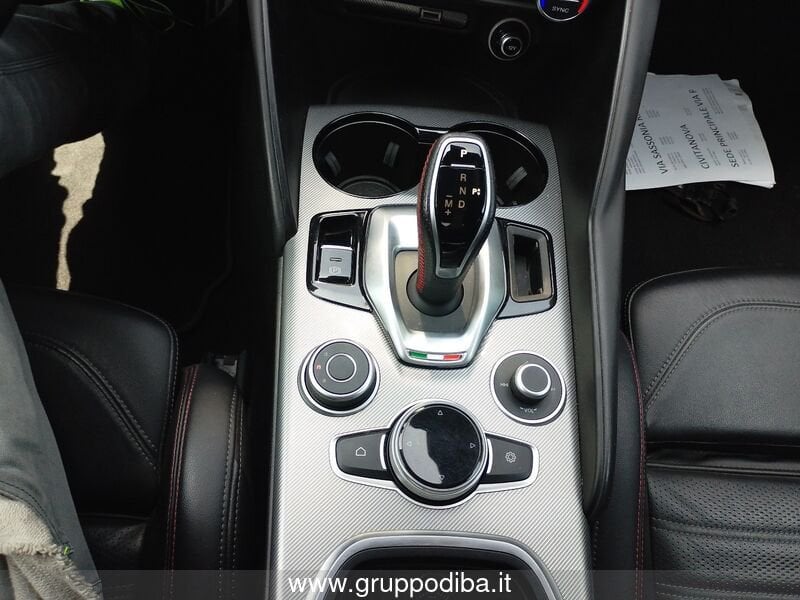 Alfa Romeo Giulia Giulia 2.2 t Competizione Q4 210cv auto- Gruppo Diba
