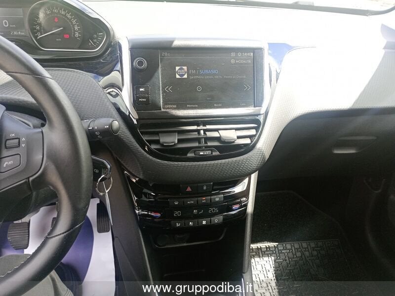 Peugeot 208 208 5p 1.2 puretech Allure s&s 82cv neopatentati- Gruppo Diba