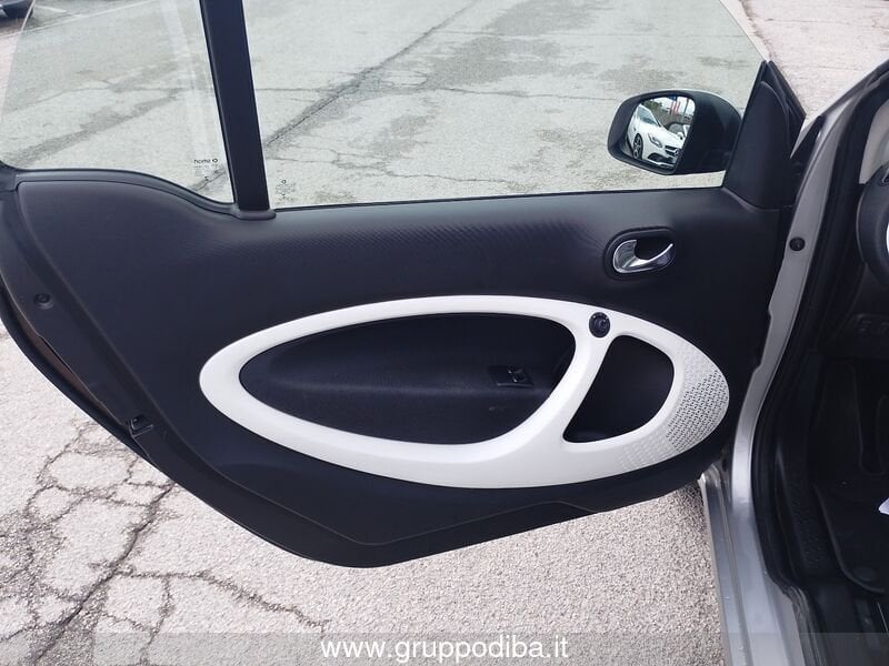 smart Fortwo Fortwo 1.0 Passion 71cv twinamic- Gruppo Diba