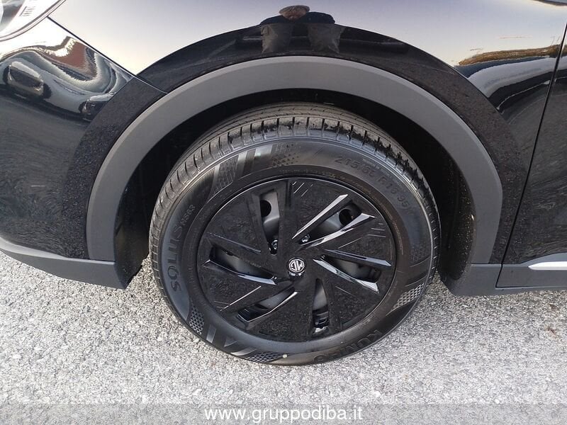 MG ZS 1.5L MT STD Pebble Black- Gruppo Diba