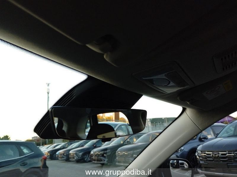 MG ZS 1.5L MT STD Pebble Black- Gruppo Diba