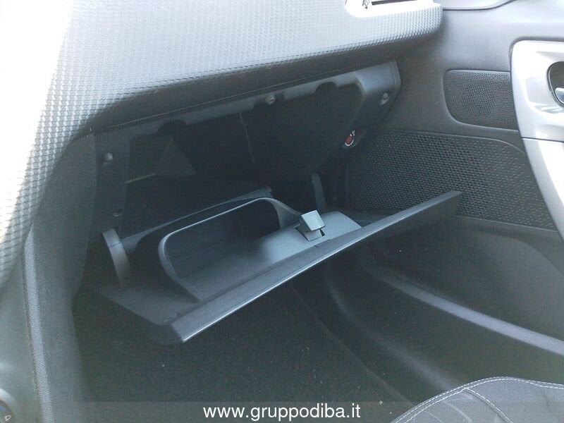 Peugeot 2008 2008 1.6 bluehdi Active 75cv- Gruppo Diba