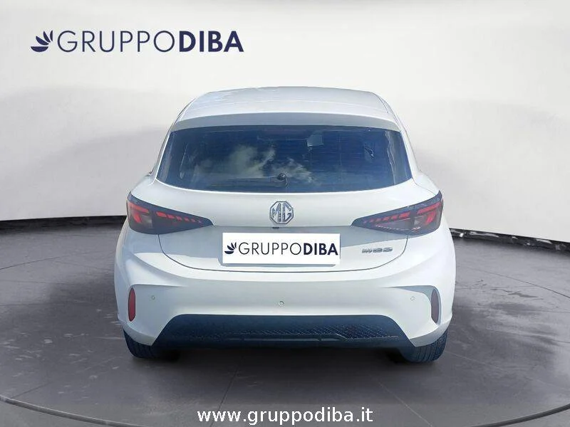 MG 3 1.5 MT COM Dover White- Gruppo Diba