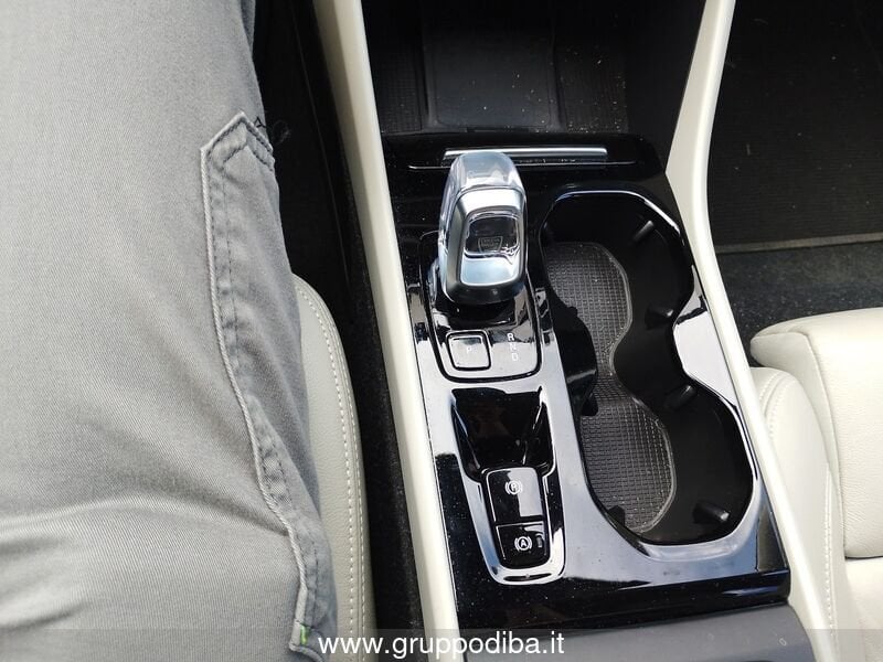 Volvo XC40 XC40 2.0 b3 Ultimate Dark auto- Gruppo Diba