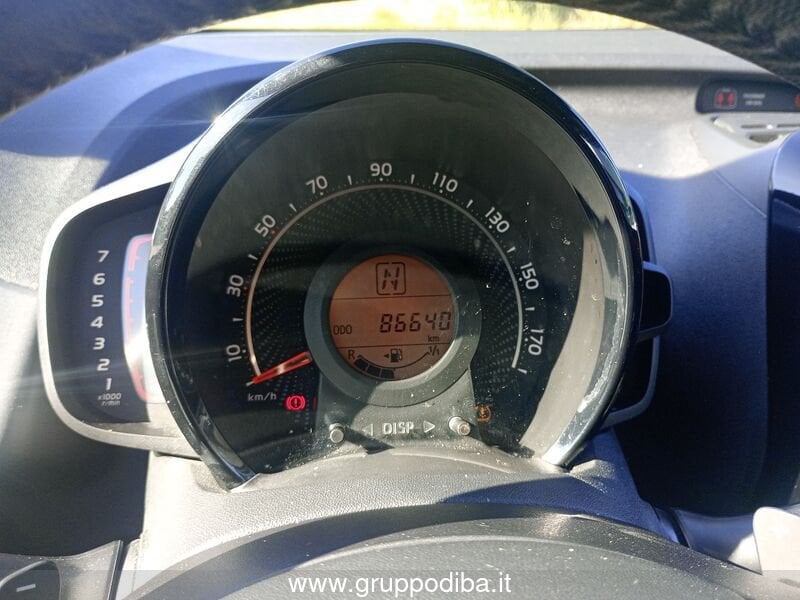 Toyota Aygo Aygo 5p 1.0 x-wave grey m-mt 72cv- Gruppo Diba